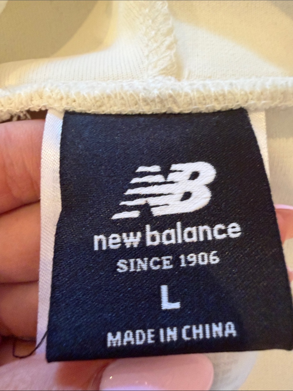 New Balance White Cropped Hoodie With Drawstring Size Large View 2